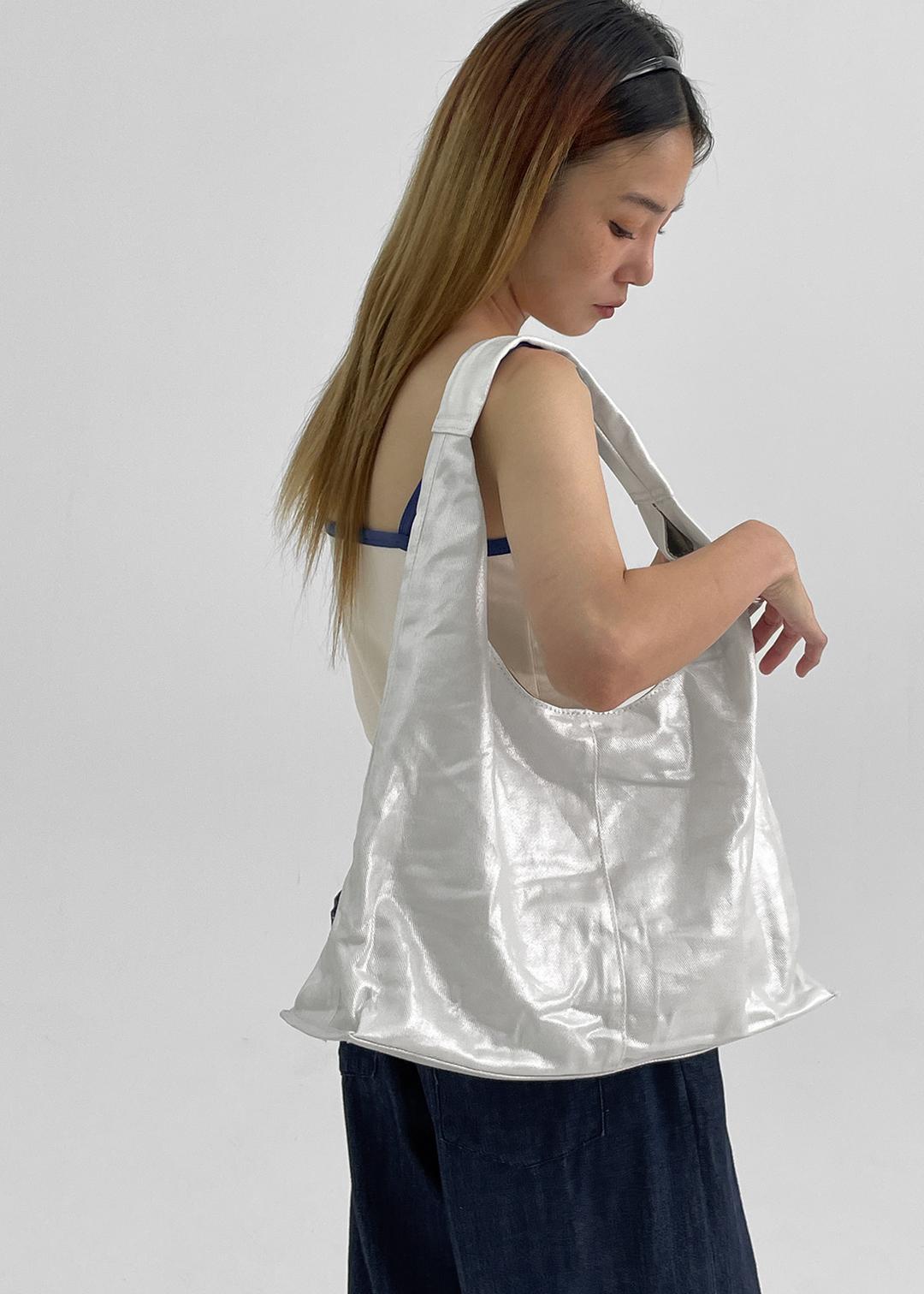 케미온 글로시 숄더백 *