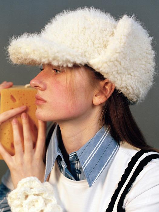 FUR TRAPPER CAP_FLUFFY CREAM