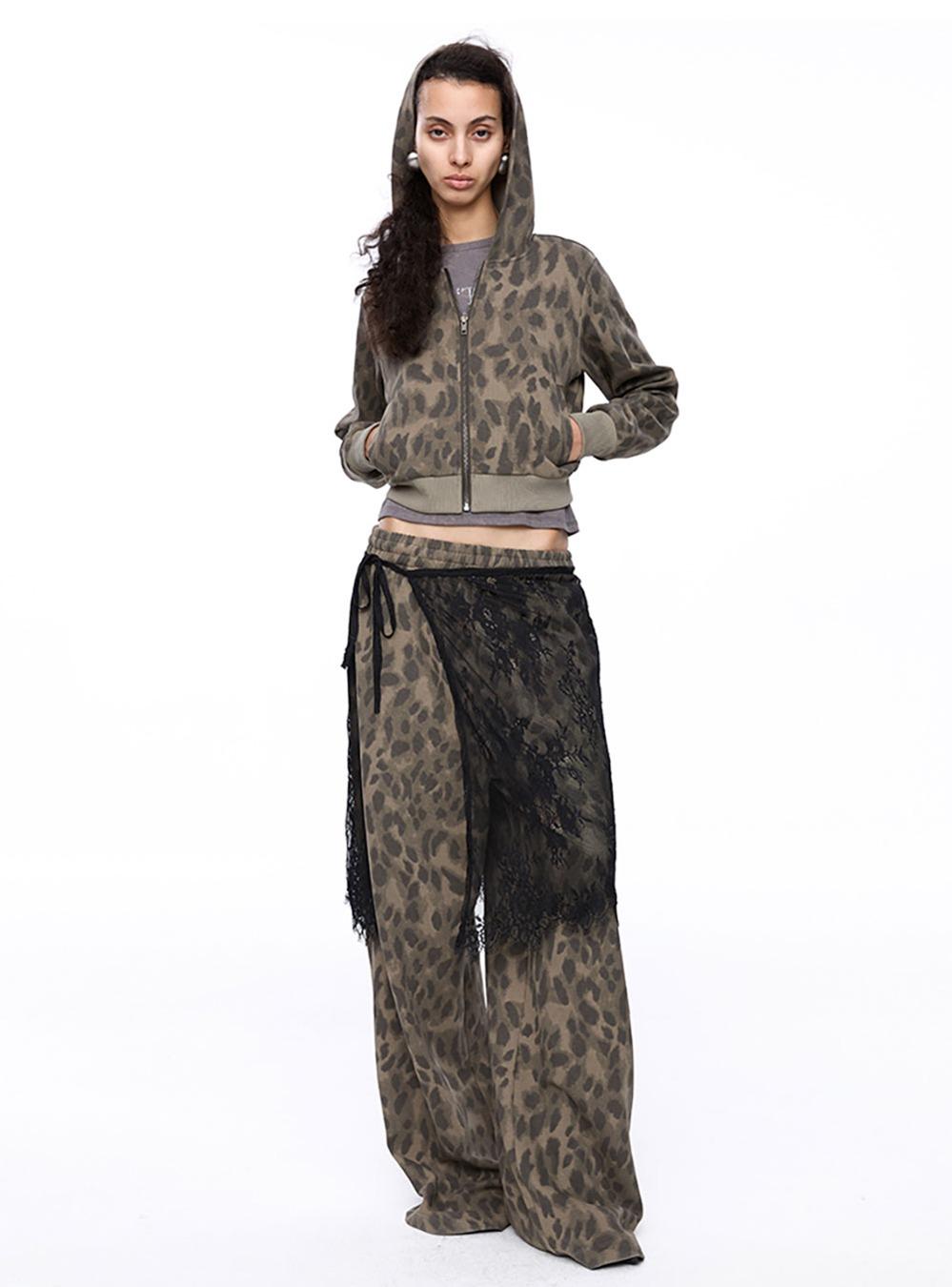 Leopard Print Knit Sweat Shirt Set (hooded zip-up/sweat pants)