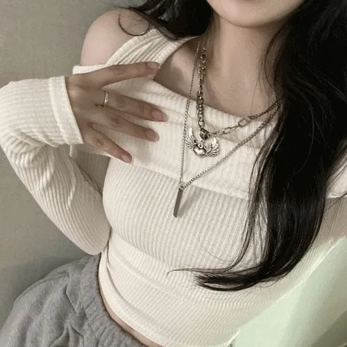 한정수량 할인🥳 more bibi halter knit 모어 비비 홀터 니트
