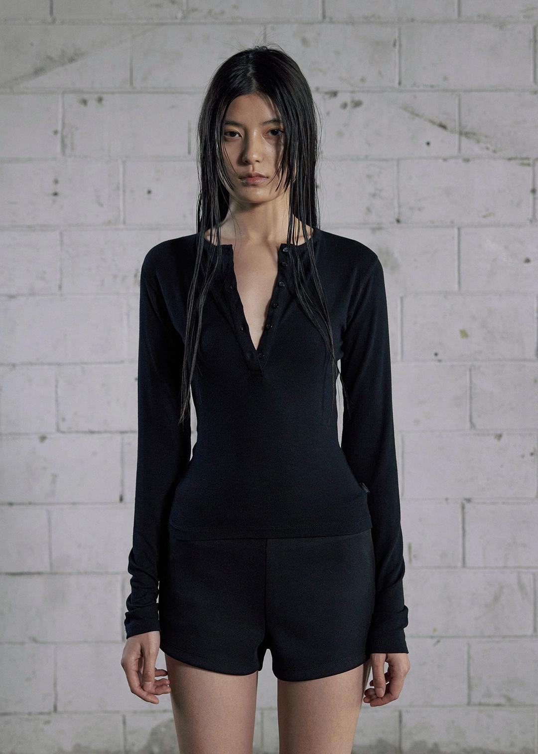 ROUND BUTTON SLEEVE, BLACK