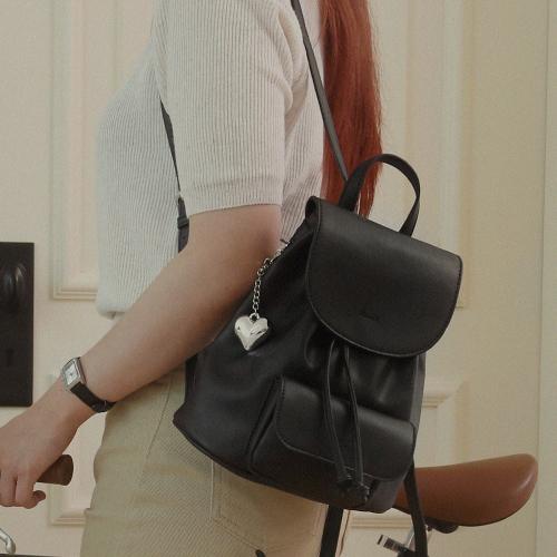 샤르망 미니 백팩+하트키링 - black