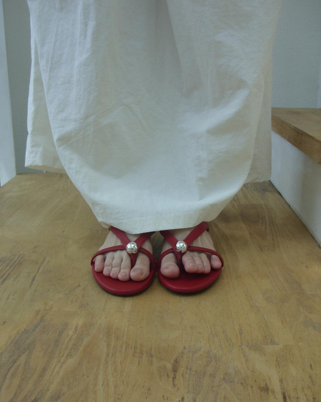 이알알 ball flip flop