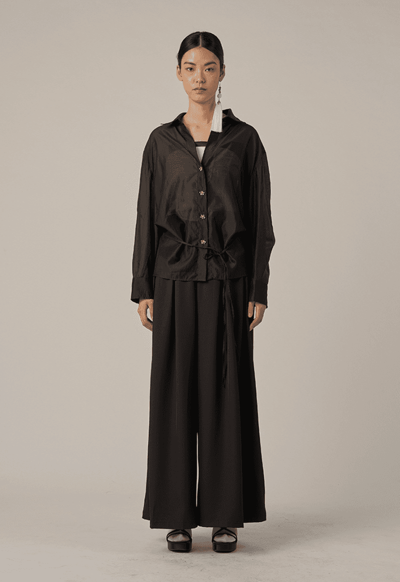 [주문 제작]가오리형 양단 네크 배색 시스루 아우터형 블라우스