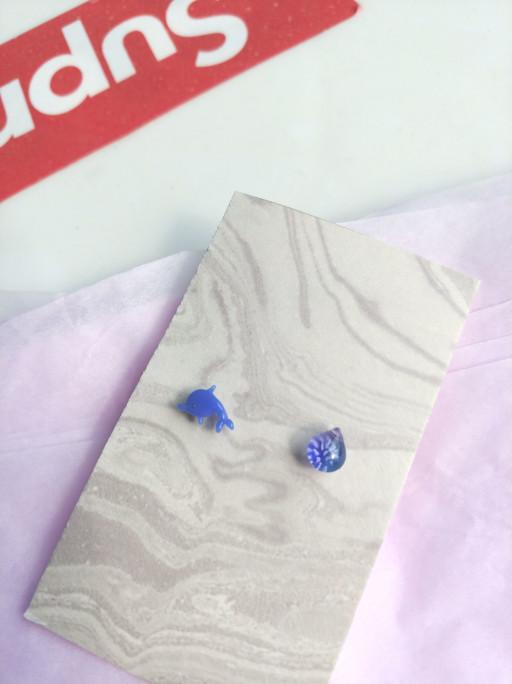 돌고래귀걸이(유리공예)