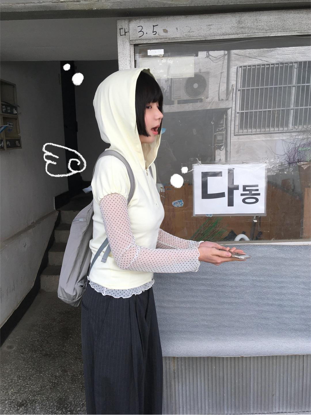 LOA HALF ZIP-UP HOODIE (3 color)