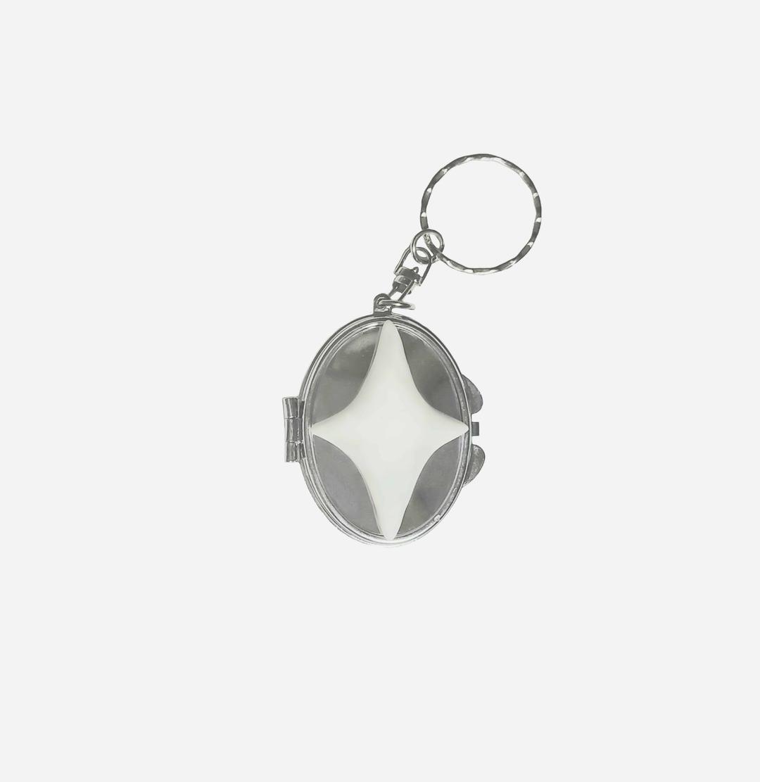 one light mirror keyring