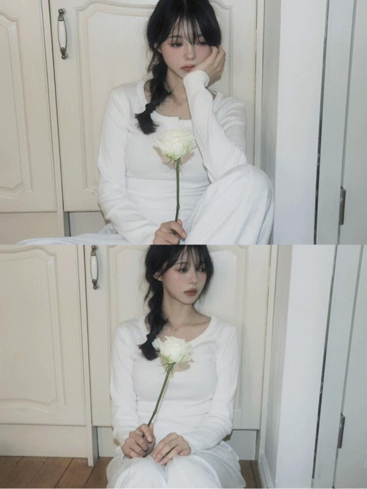 [봄신상🫧/펀칭티] 포린 아일렛 버튼 tee