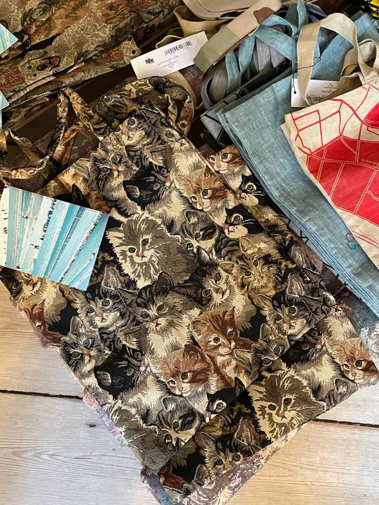 Bless 블레스 고양이 에코백 캣백 cat bag big