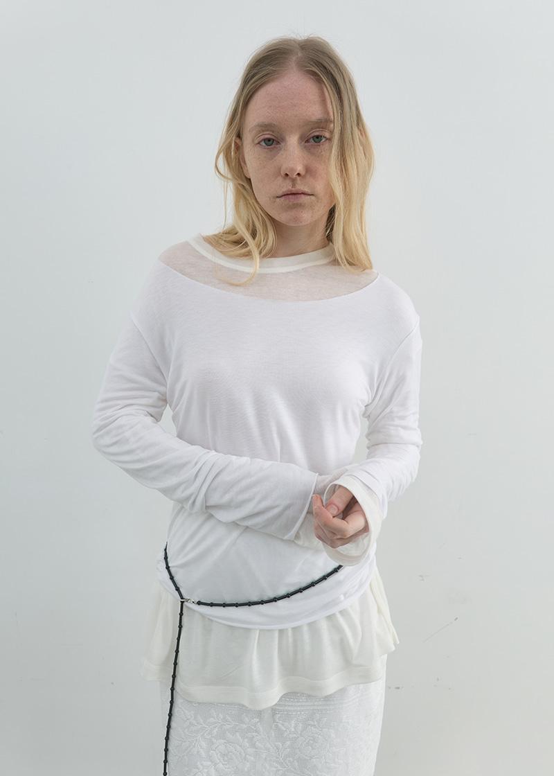 RAW-CUT SCOOP TOP IN WHITE