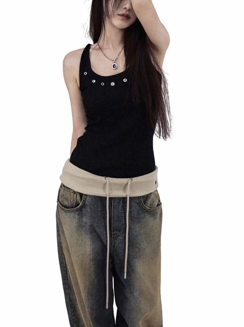 PUNCHING EYELET U-NECK HALF SLEEVELESS 펀칭 아일렛 u넥 하프나시 (2 COLORS)