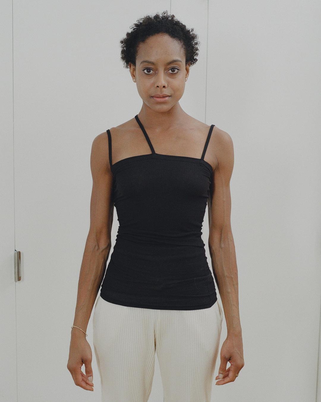 Nida Tank - BLACK / XS