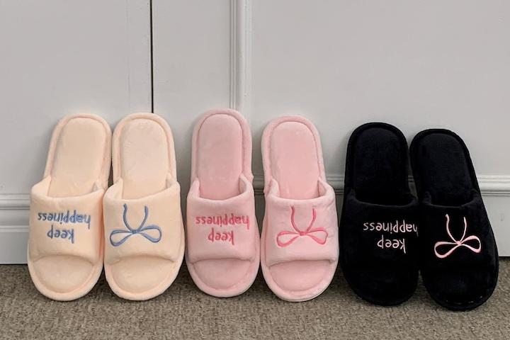 리본 퍼실내화 거실 슬리퍼 거실 실내화 슬리퍼 층간소음 워셔블 극세사 거실화 실내화 룸슈즈