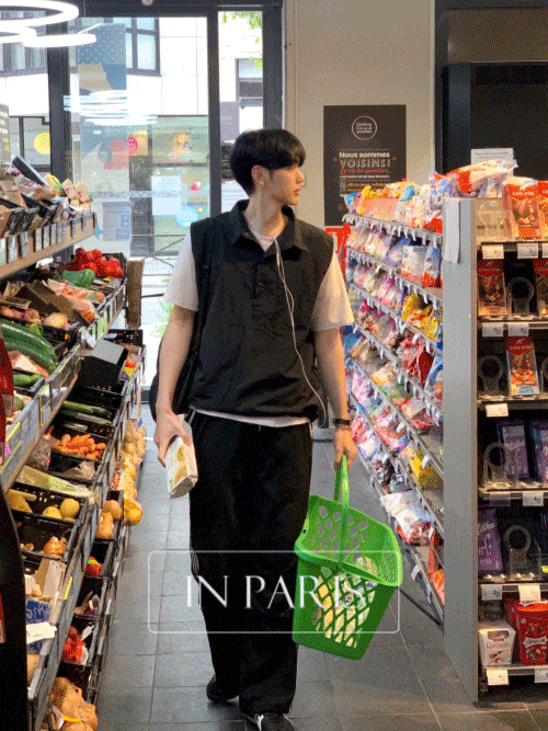 [in Paris] 로벤 카라 스트링 조끼