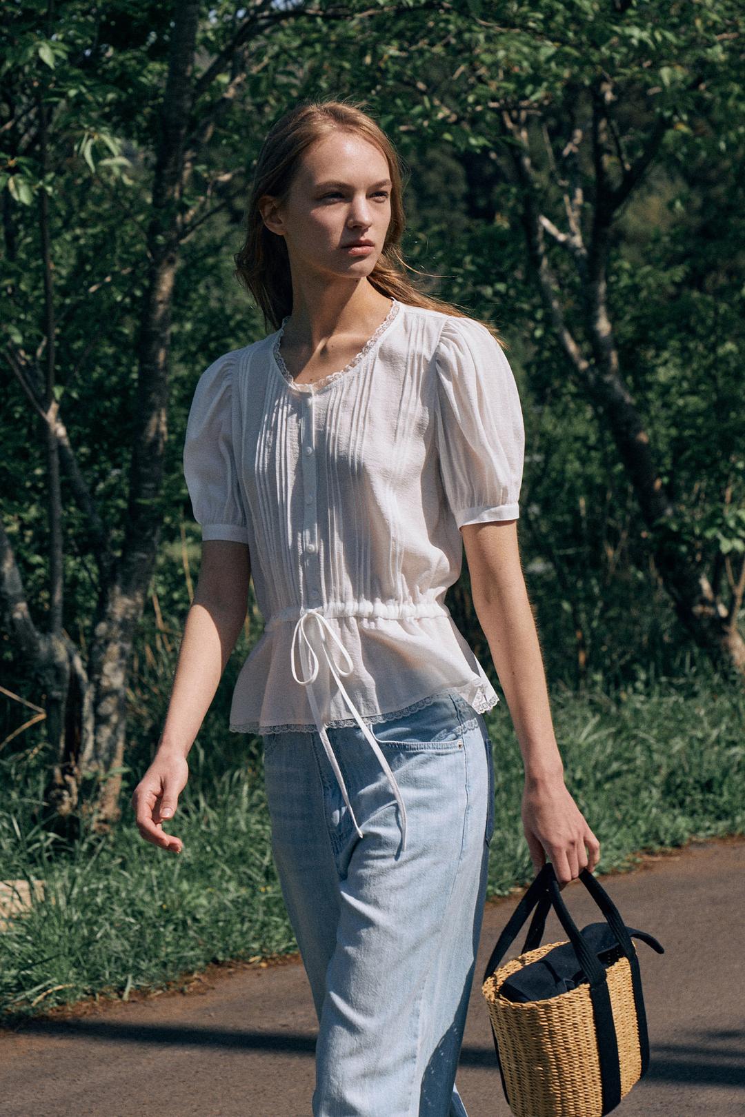 Pintuck String Blouse[LMBESUSH5309]-Off-White