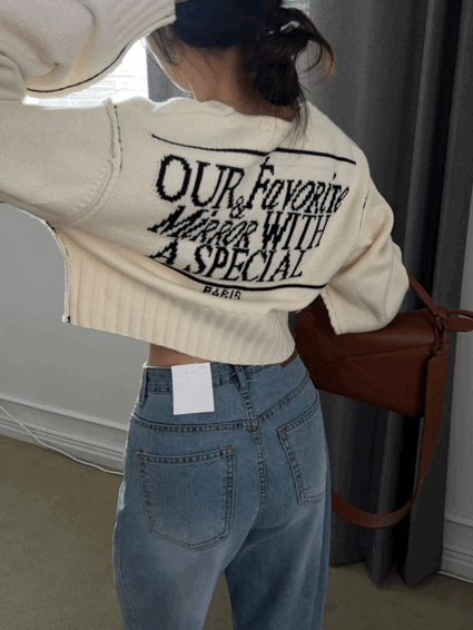 4컬러 아우어 배색 레터링 절개선 디테일 크롭 브이넥 니트 가디건