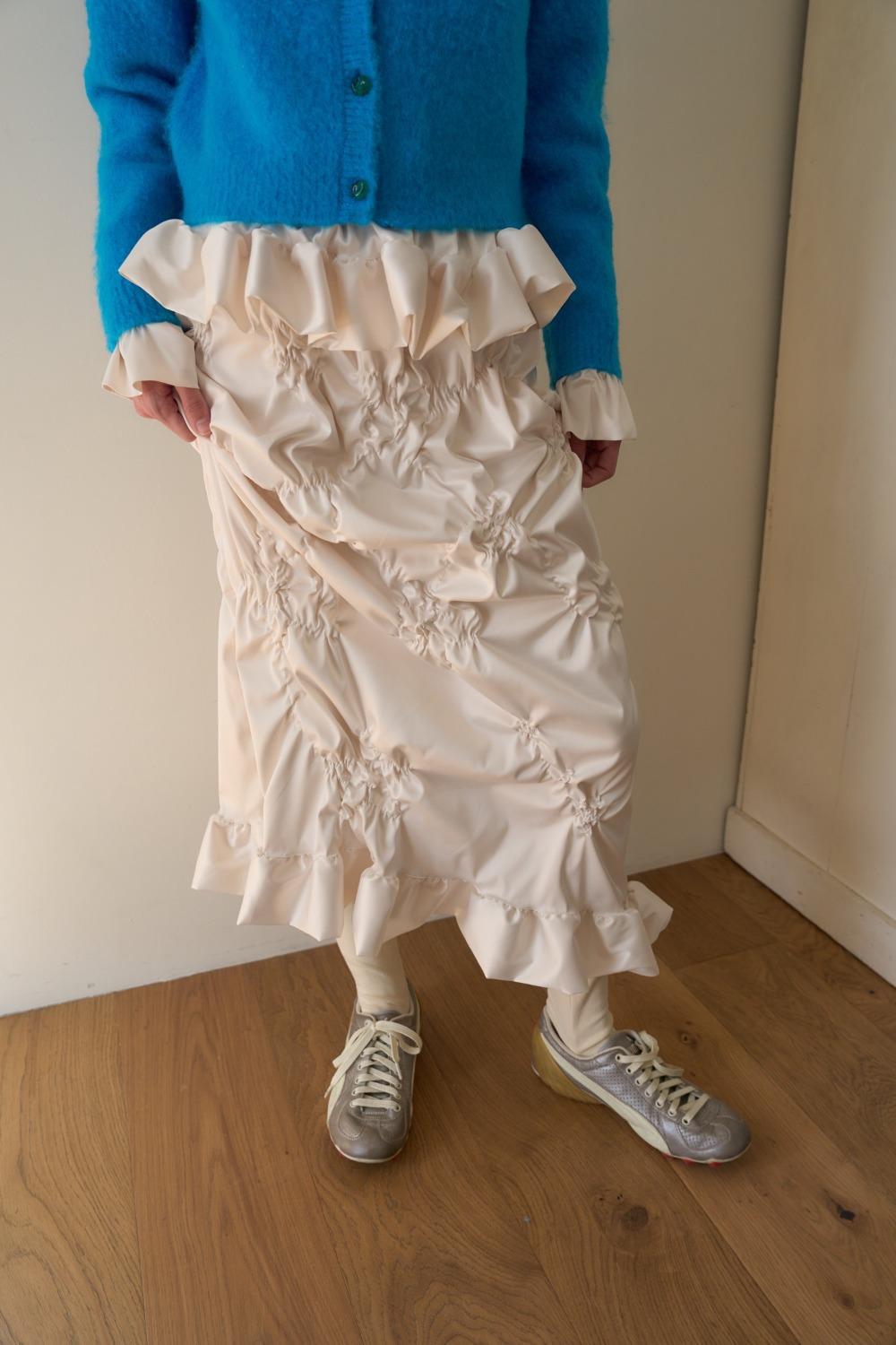 [11/13 예약배송] Our Scent Saalty Skirt / Creambeige
