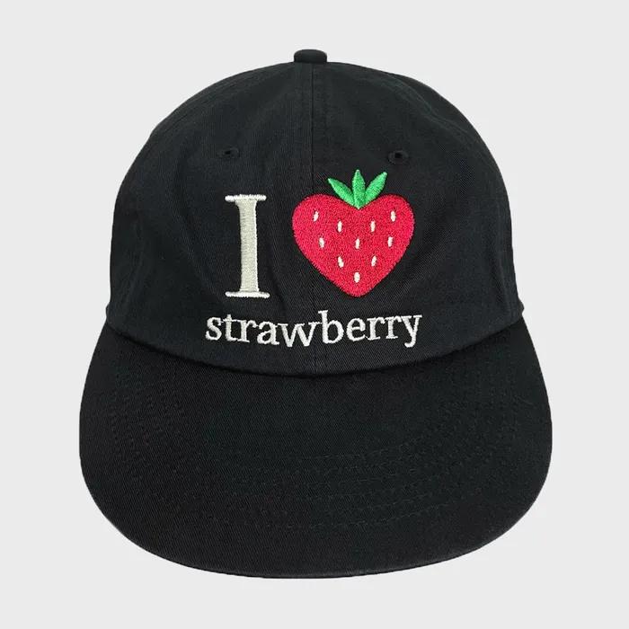 Strawberry Washed Cap Black