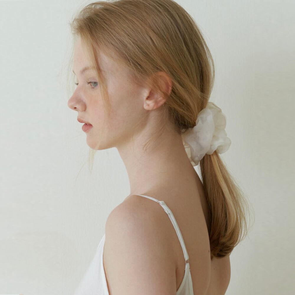 cream organdy scrunch