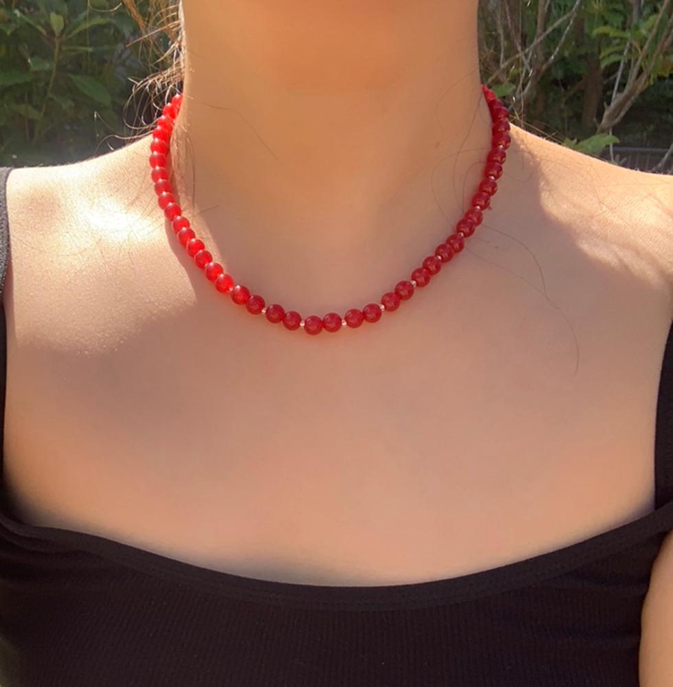귀여운 앵두 레드 원석 써지컬 비즈 목걸이 : 브리즈 breeze