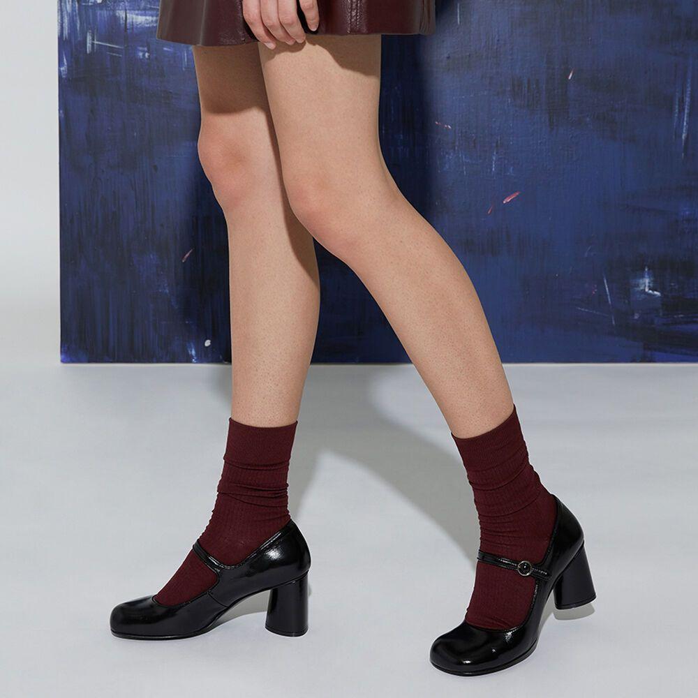 [blanc sur blanc] Lua Mary Jane Pumps Black