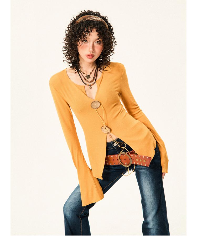 YOUNG STAGE Retro slit V-neck Slim fit T-shirt (2color)