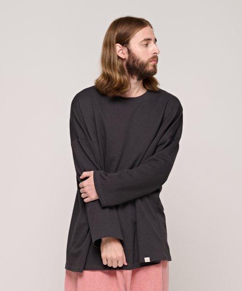 CB 오버 박스 긴팔티셔츠 (차콜)