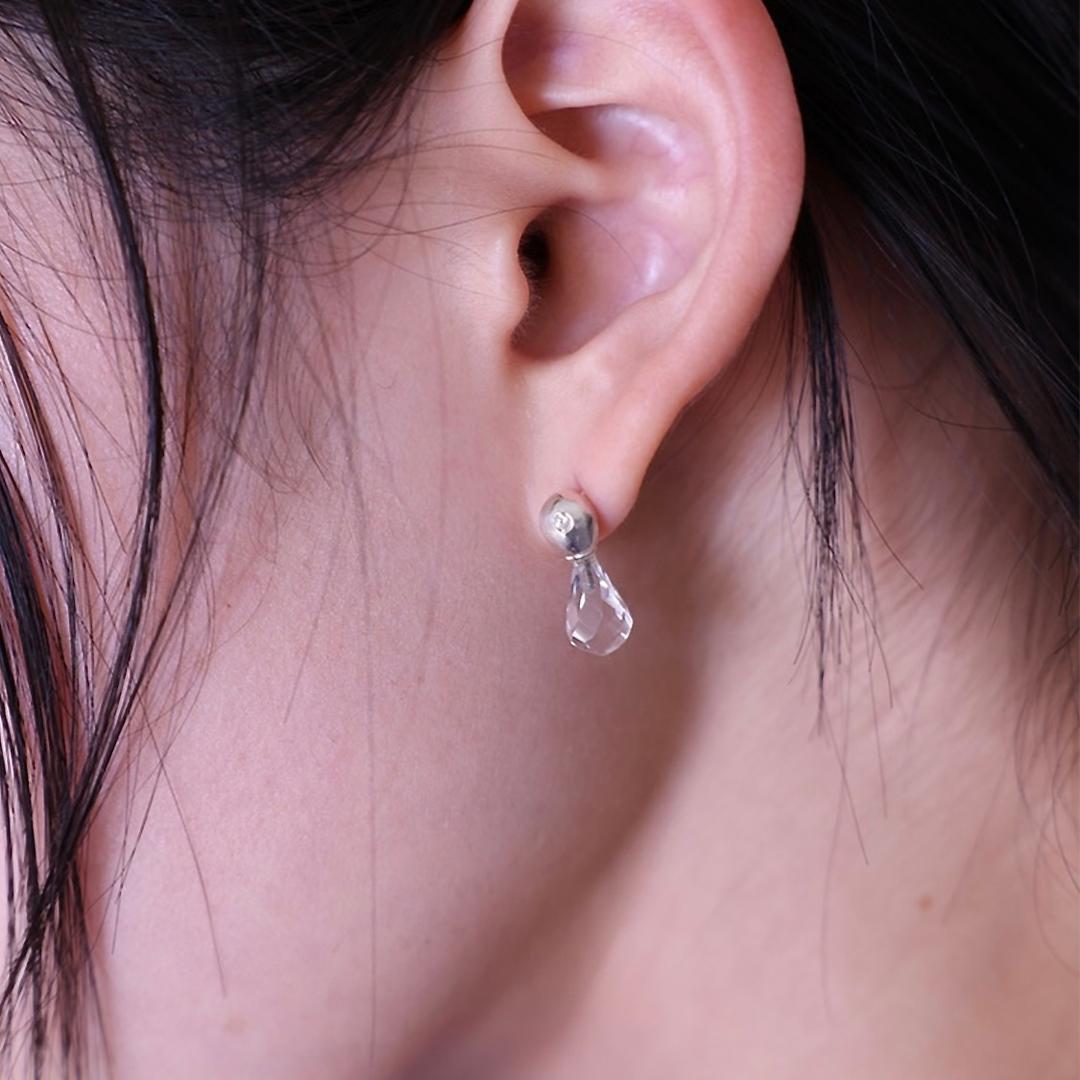 Crystal drop earring