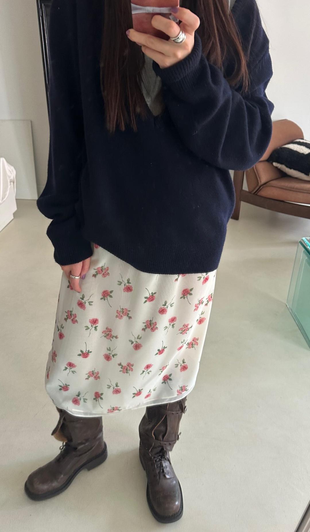 Dear Rosé Silky Skirt (2c)