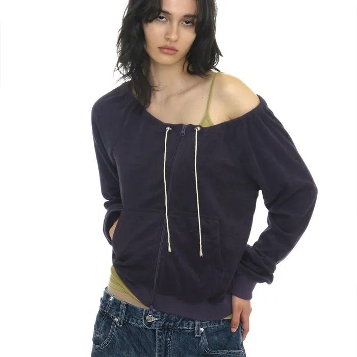 TERRY DRAWSTRING OFF-SHOULDER ZIP-UP TOP_PLUM