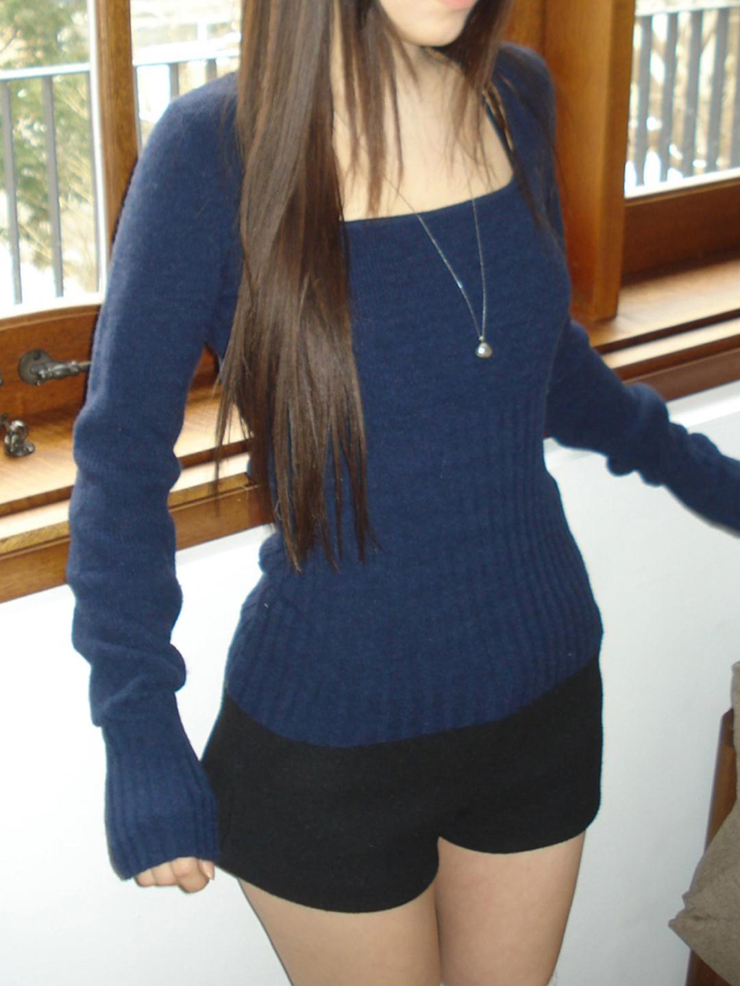 urban square knit