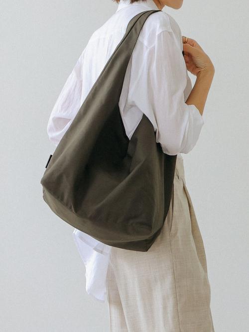 Roa M Nylon 4color 로아 M 나일론 호보백