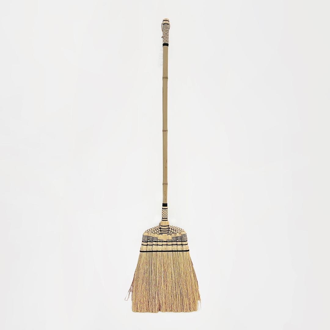 Baanboon Bamboo handle broom 133 (2 colors)