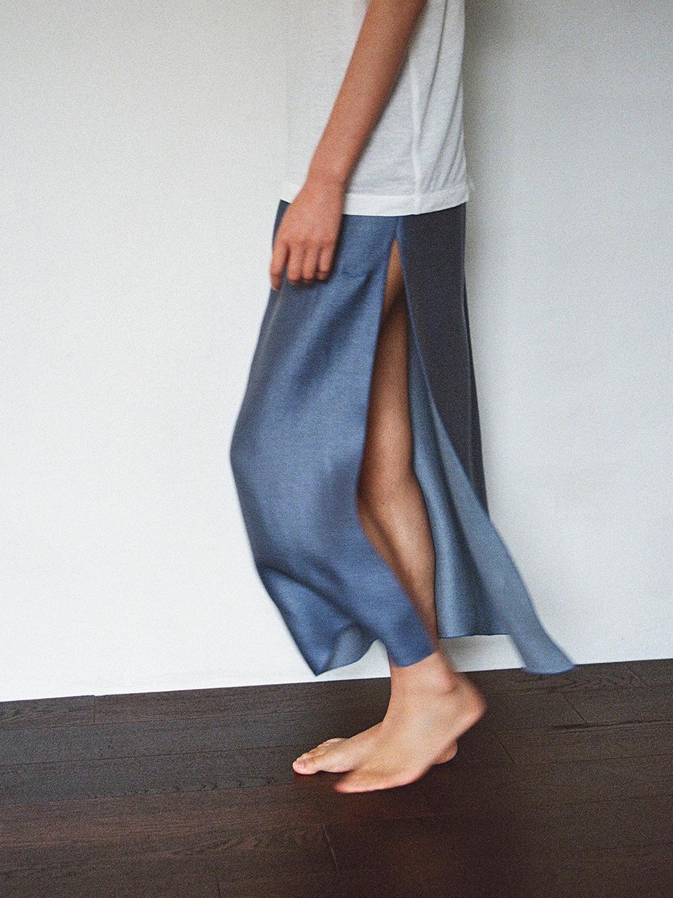 deep slit skirt - blue