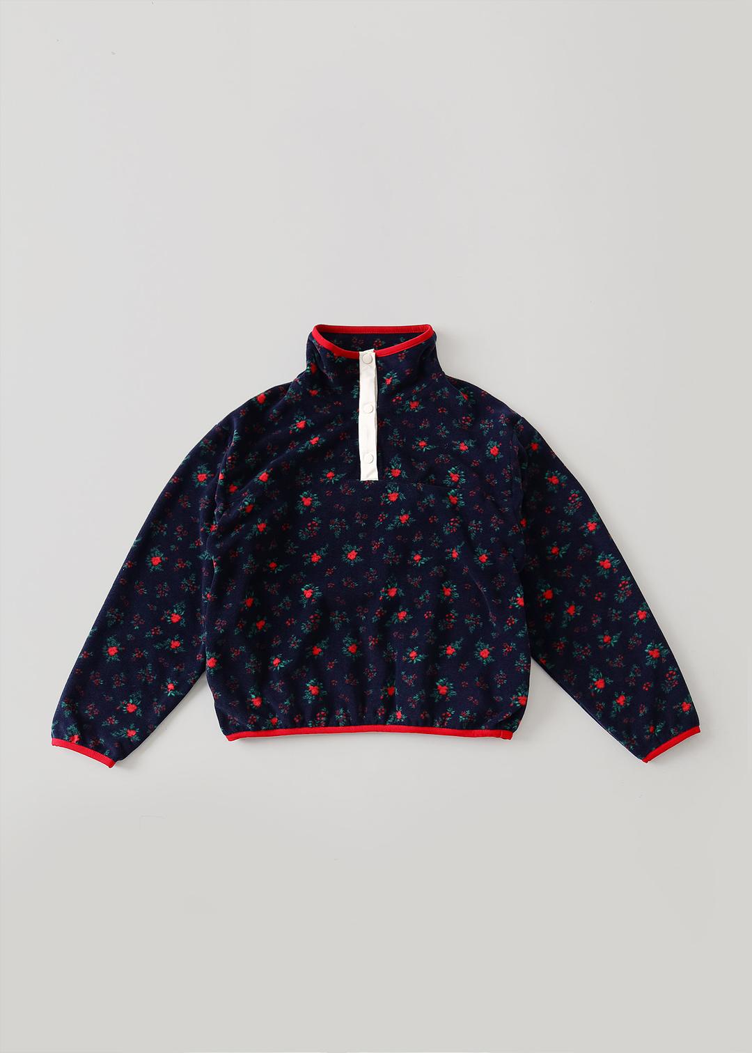 Flower pullover fleece