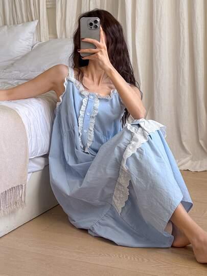 DAZY 대비색 프릴 트림 캐미 나이트 가운