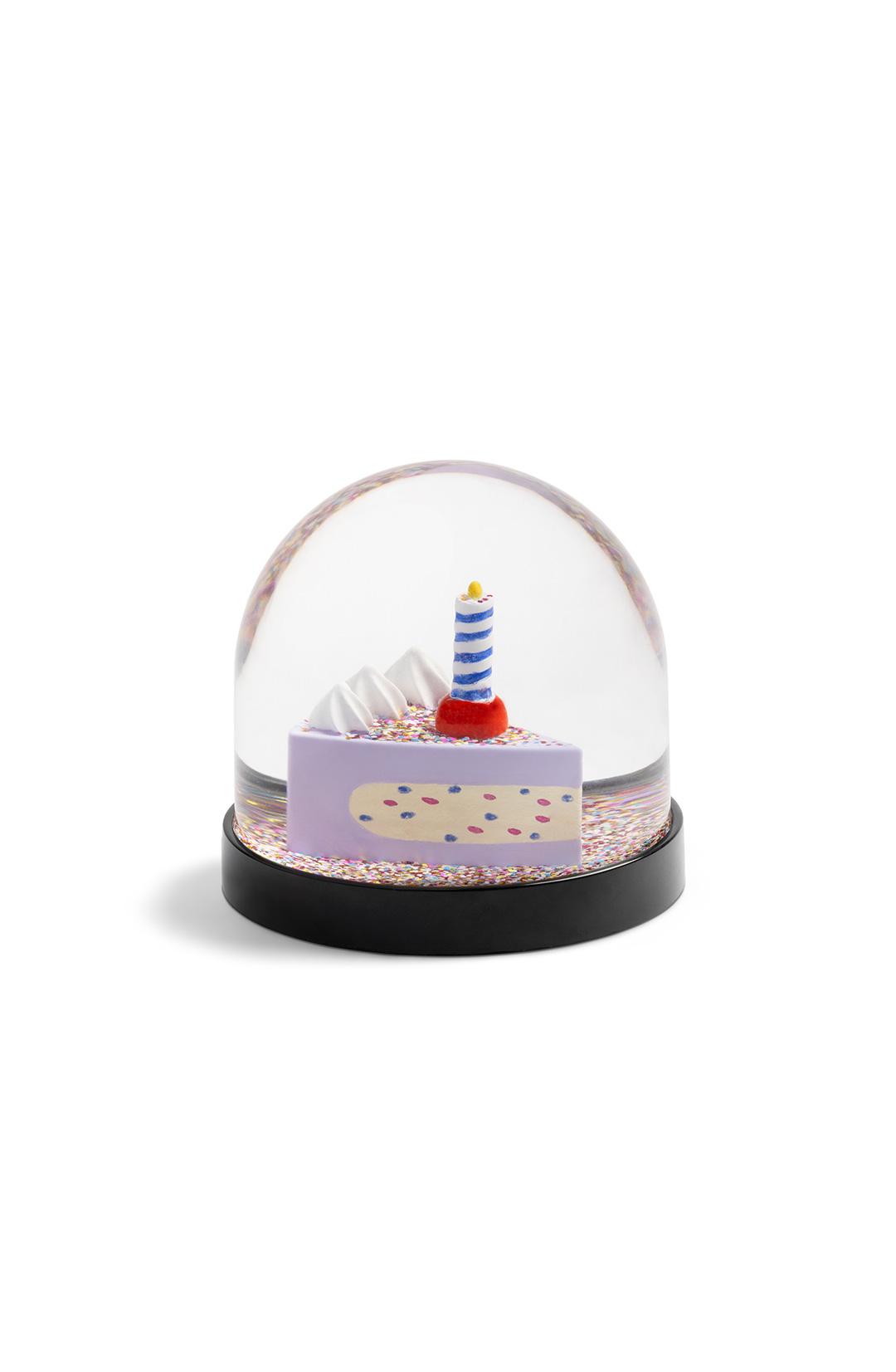 ​​&Klevering🥚Wonderball birthday cake