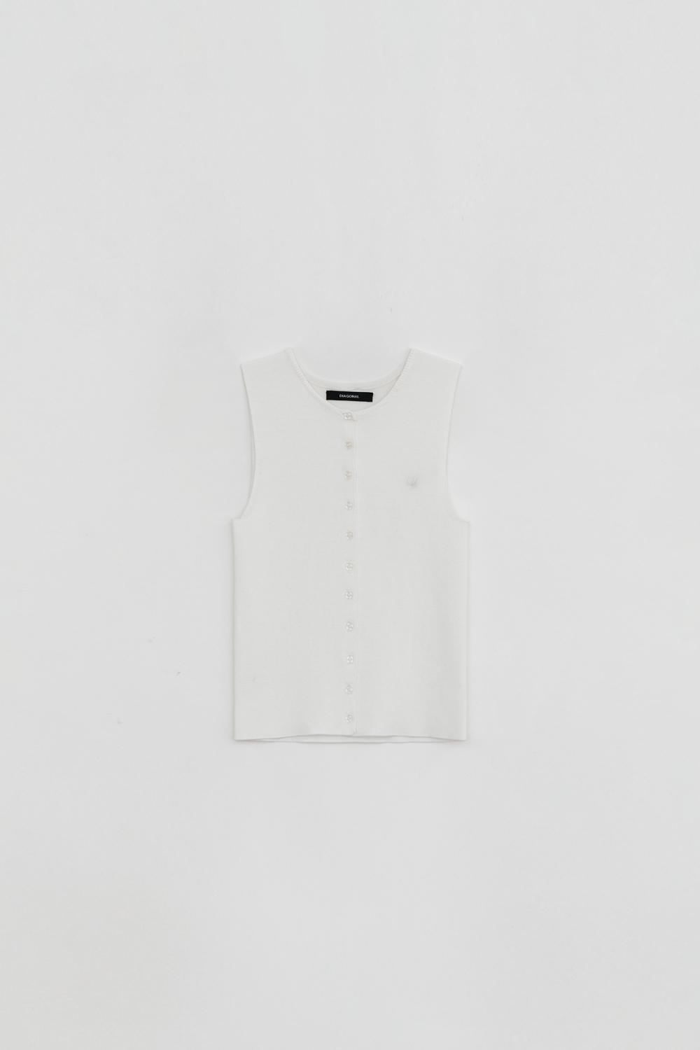 FLOWER BUTTON KNIT VEST