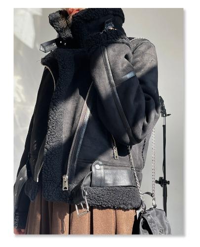 스웨이드 숏 여자무스탕 덤블 배색 가죽 버클 하이넥 겨울 점퍼 (2color)