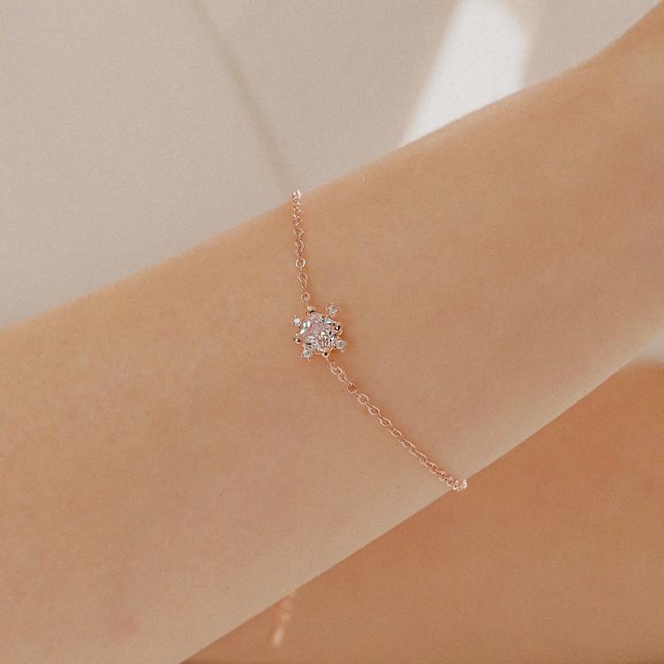 [핑크선물포장/별/반짝/예쁨/보석] "내 우주는 온통 너" 팔찌