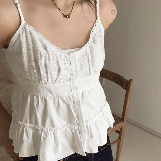 시노 빈티지 레이스 코튼 끈조절 단추 나시 슬리브리스