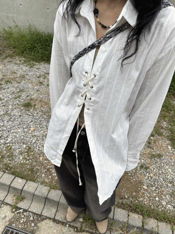 Eyelet loose fit shirts / 아일렛 루즈핏 오버사이즈 셔츠 스트라이프 셔츠