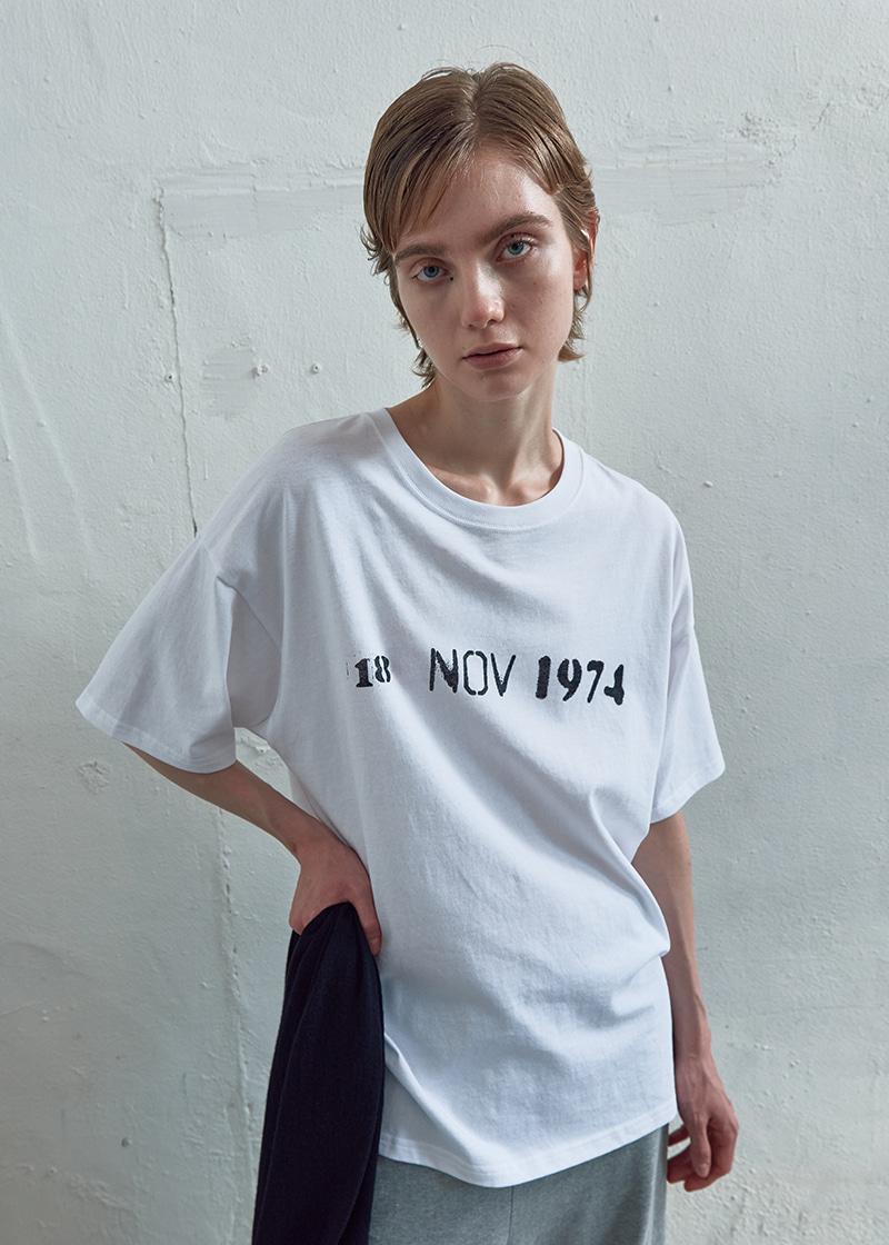 1974 TEE IN WHITE