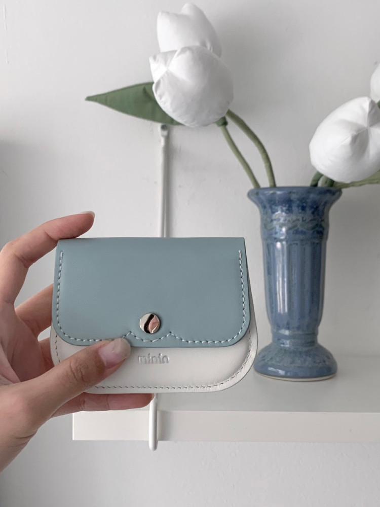 [minio] moono wallet (pale blue)