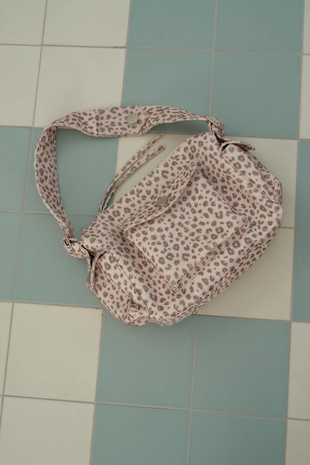 SHAKIRI LEOPARD POCKET BAG _PINK
