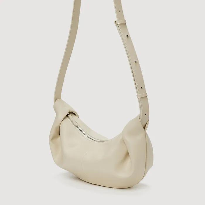 오위 슬링백 Ohwi Sling bag_Ivory