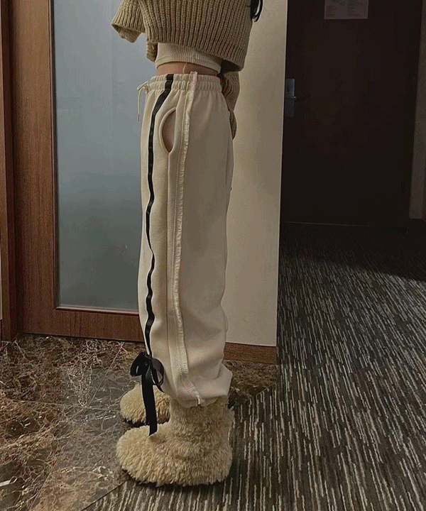 [당일출고/봄신상🌷]트리링 트레이닝 리본 조거 팬츠