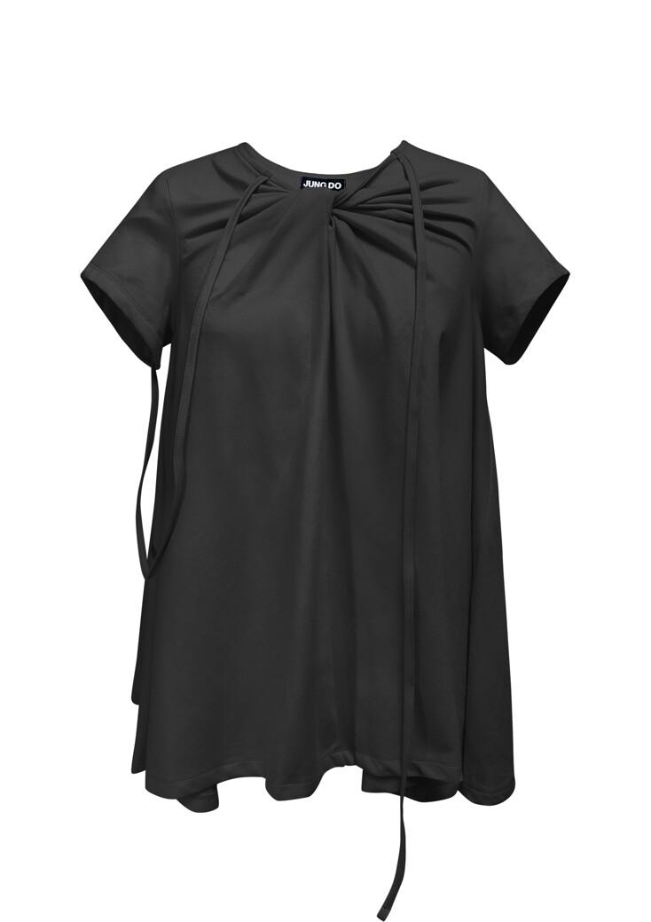 DRAPING TOP . BLACK