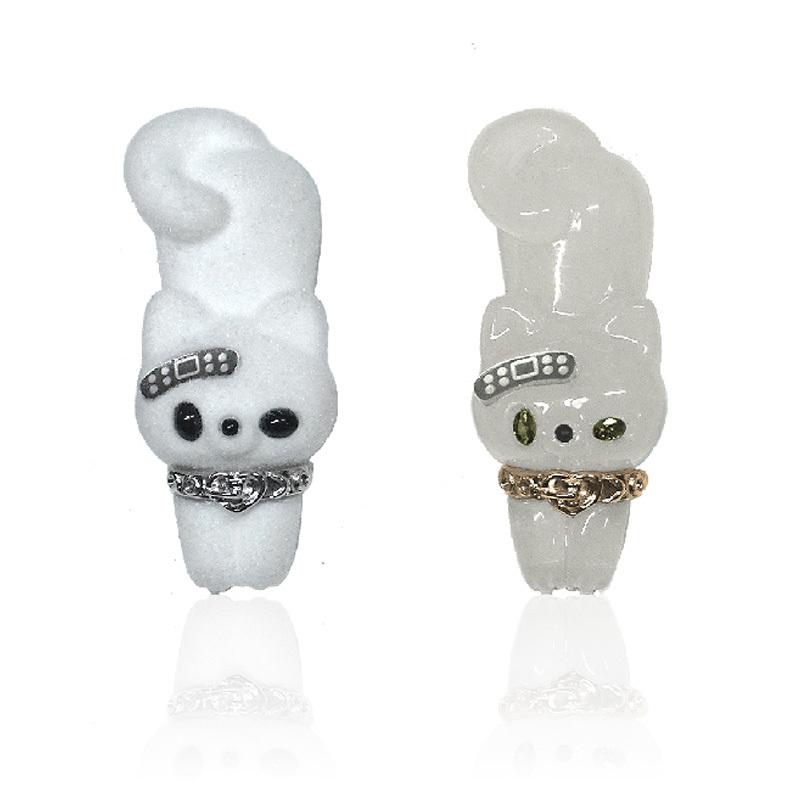 [ 𓇻Electronic Candy𓇻 ] White Flocked Resin Cat Hairpin