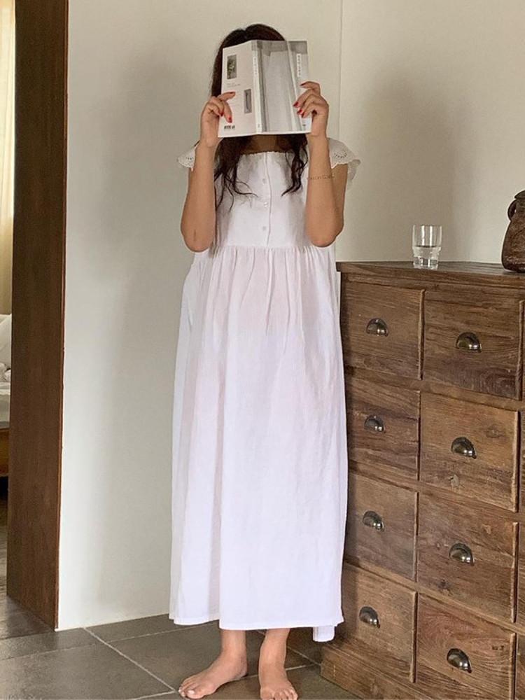 [마인드핑거] 화이트펀칭 원피스 파자마